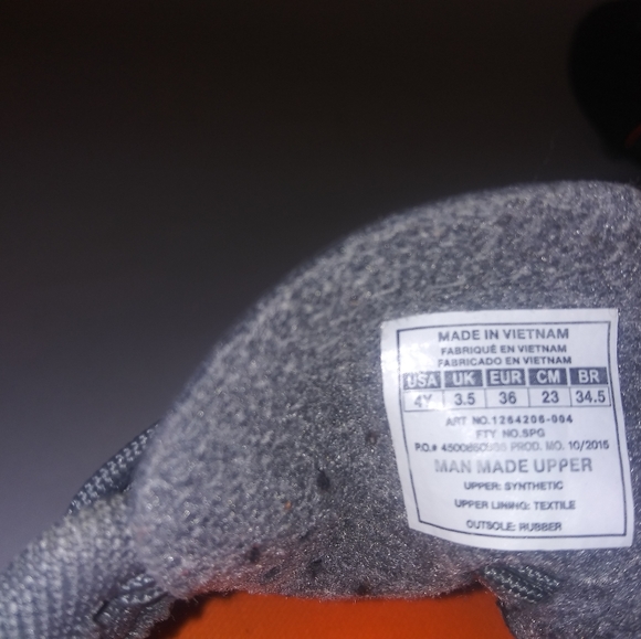 Youth Under Armour - Picture 7 of 7